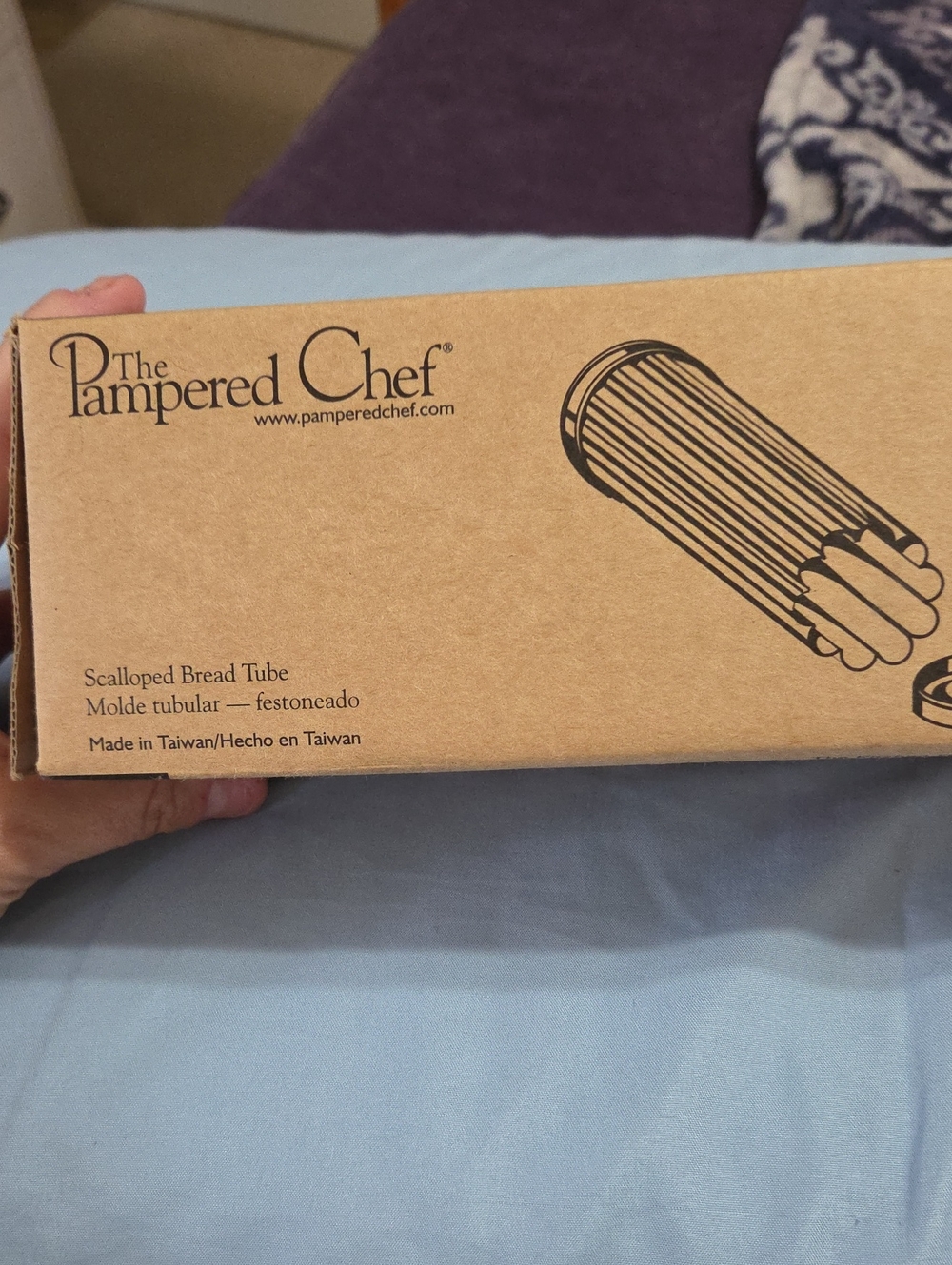 The Pampered Chef Scalloped Bread Tube